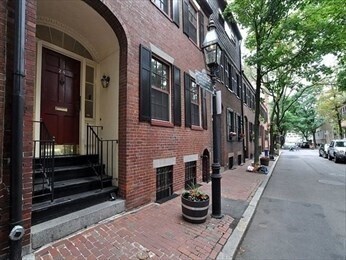 Foto principal - 24 Fayette St