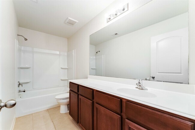 Building Photo - 20918 Bastion Settle Dr