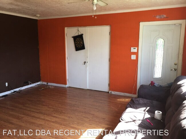 Foto del edificio - 3 br, 1 bath House - 3311 NW 6 CT
