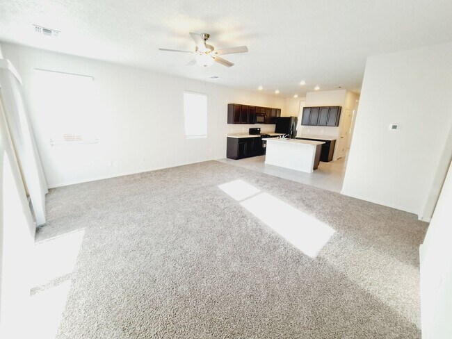 Foto del edificio - Energy Efficient Home 3bed 2 bath in Huning.