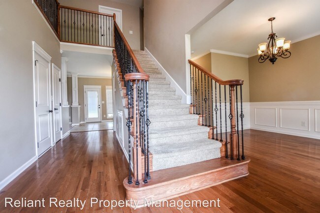 Building Photo - 5 br, 2.5 bath House - 2532 Remington Trace
