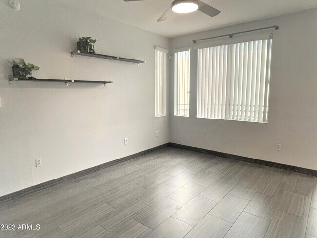 Foto del edificio - 3633 N 3rd Ave