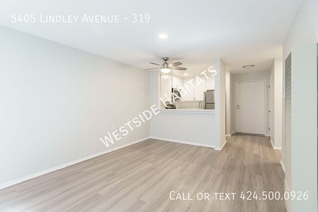 Building Photo - 5405 Lindley Ave