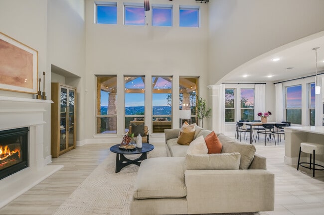 Foto del edificio - 2610 Sunset Vista Cir