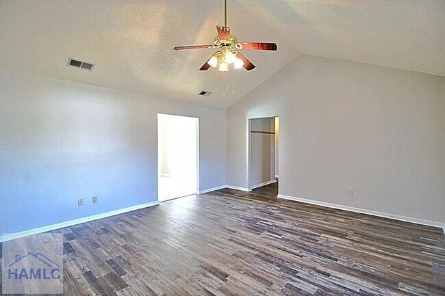 Foto del edificio - 942 Gulfstream Rd