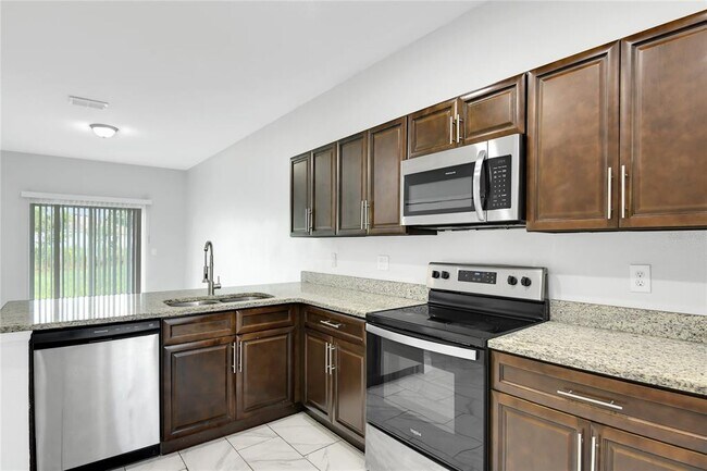 Building Photo - 754 Mink Ct