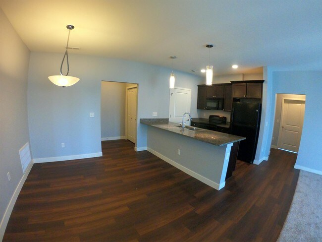 Building Photo - 1477 McCleary Ln