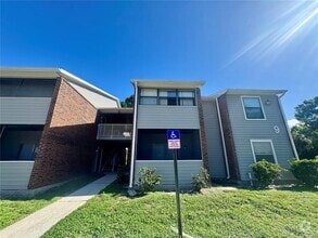 Building Photo - 1400 Gandy Blvd N