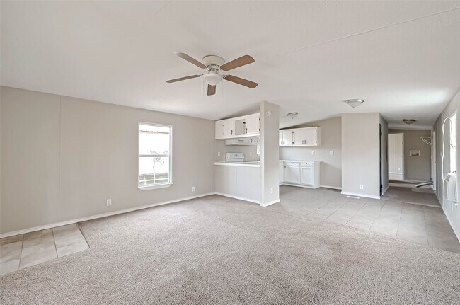 Foto del edificio - 9553 Private Rd 683