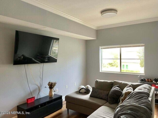 Foto del edificio - 9745 Touchton Rd