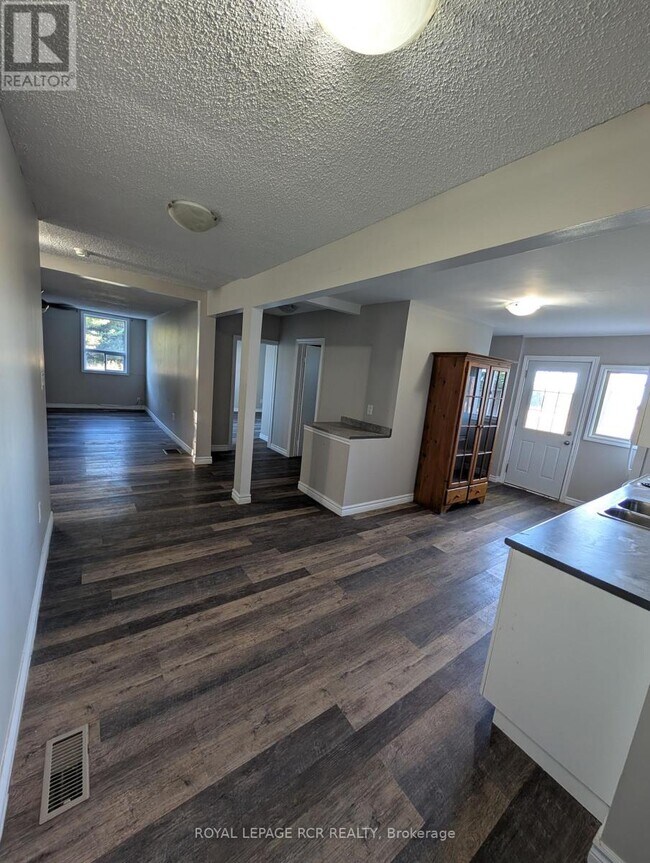 Building Photo - 554177 Mono Amaranth Townline