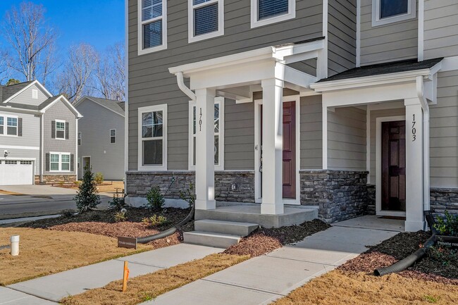 Building Photo - BRAND NEW TOWNHOME Available now, Depot 49...