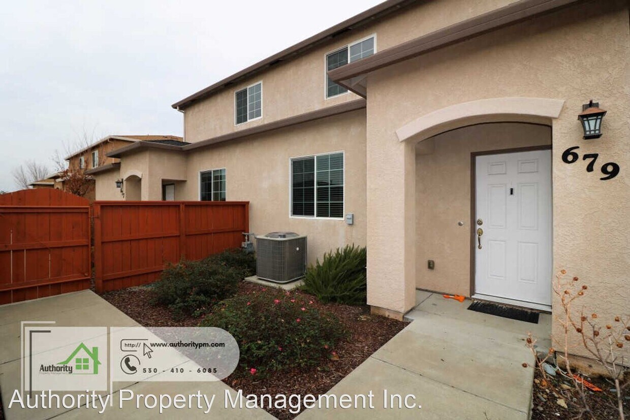 Primary Photo - 4 br, 2.5 bath House - 679 Mission De Oro ...