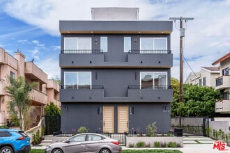 Building Photo - 4337 Dixie Canyon Ave
