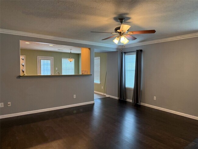 Foto del edificio - 15306 Thistle Rock Ln