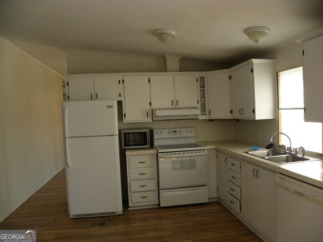 Foto del edificio - 297 Bell Acres Rd