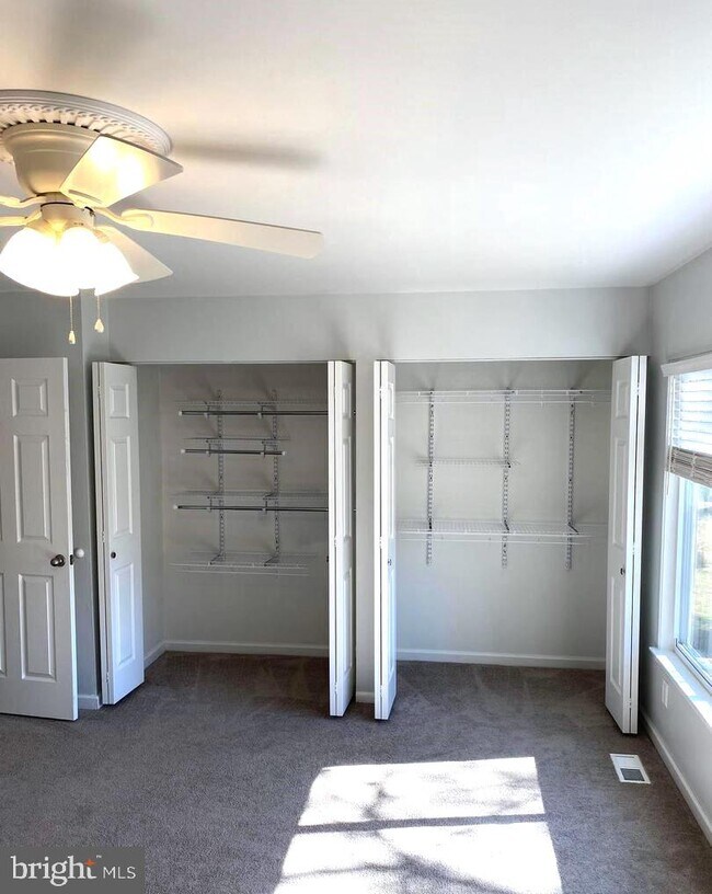 Building Photo - 1095 Corbridge Ct