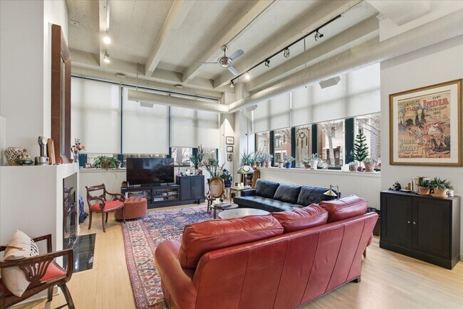 Foto del edificio - 2600 N Southport Ave