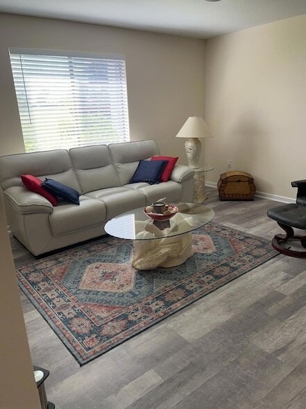 Photo - 5403 SE Miles Grant Rd Apartment