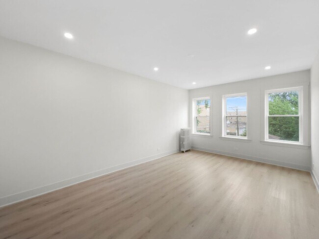 Foto del edificio - 6254 N Whipple St