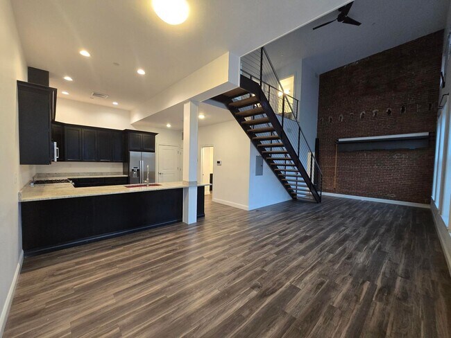 Foto del edificio - Jenkins Block Whitman LLC