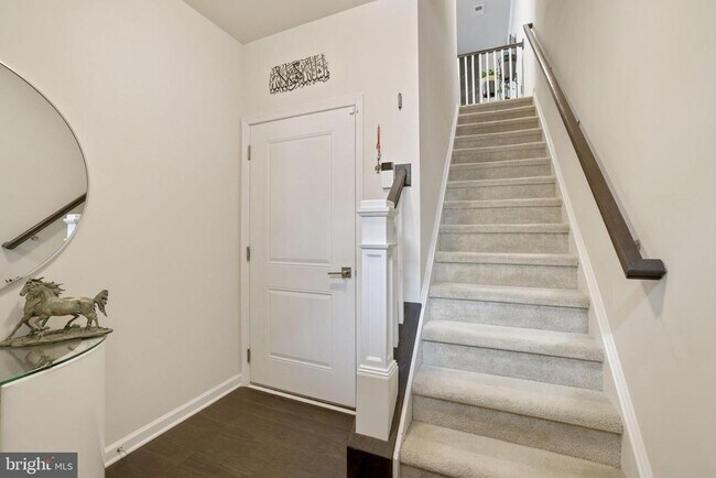 Foto del edificio - 23275 Milltown Knoll Square