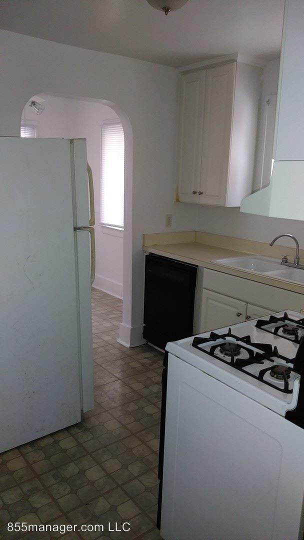 Building Photo - 3 br, 1 bath House - 113 Wenonah Dr.
