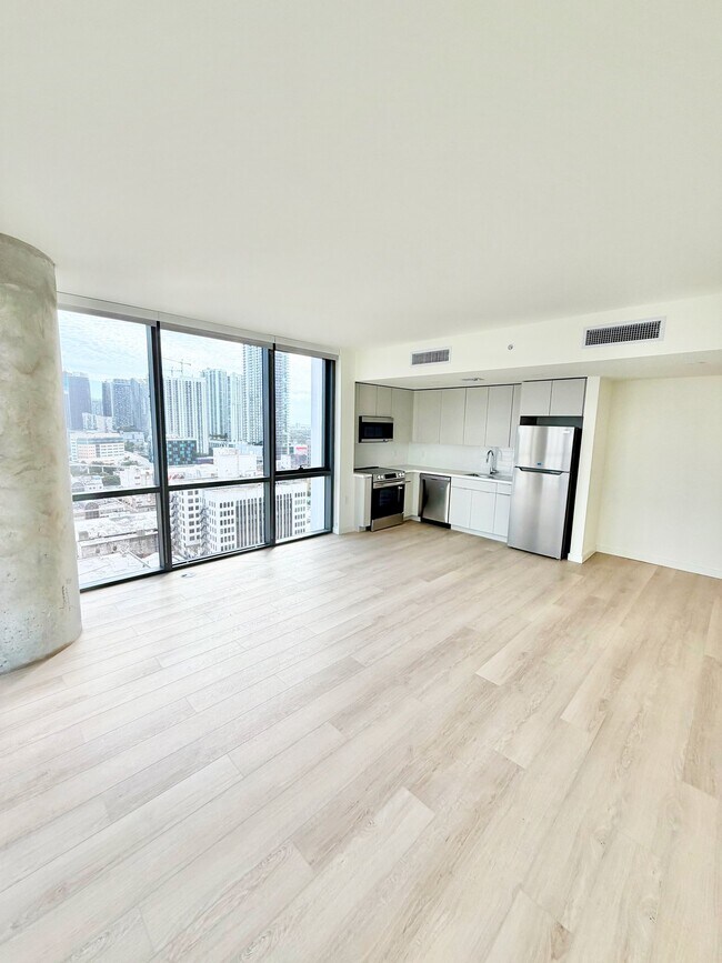 Foto del edificio - 141 NE 2nd St