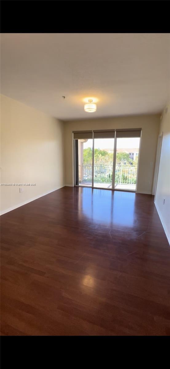 Foto del edificio - 6360 NW 114th Ave