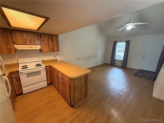 Foto del edificio - 2318 Colby St