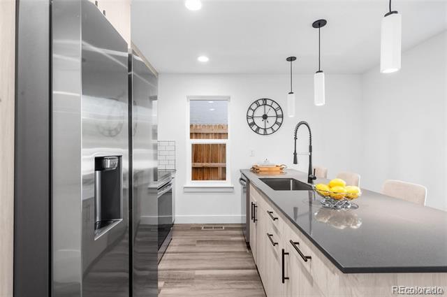 Foto del edificio - 1574 Gilpin St