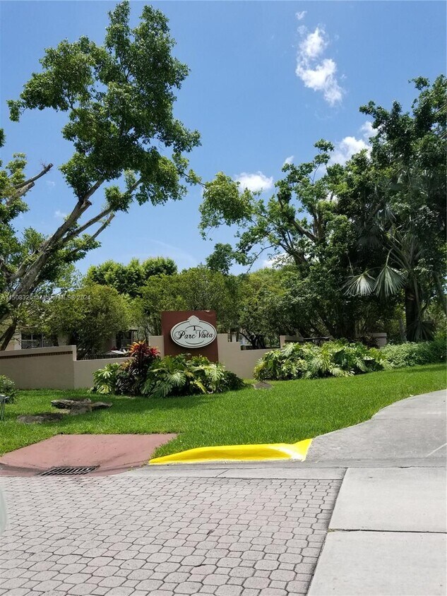 Primary Photo - 13952 SW 91st Terrace