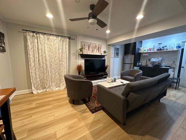 Building Photo - 13724 Penwith Ct