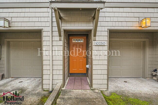 Building Photo - Gorgeous 2 Bed 2 Bath in Great Location!!!...