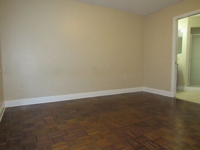 Foto del edificio - 12601 Equestrian Cir