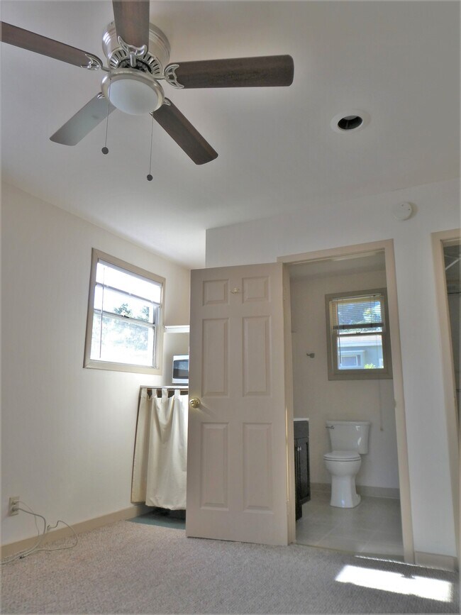 Microwave nook and bathroom - 11553 La Maida St