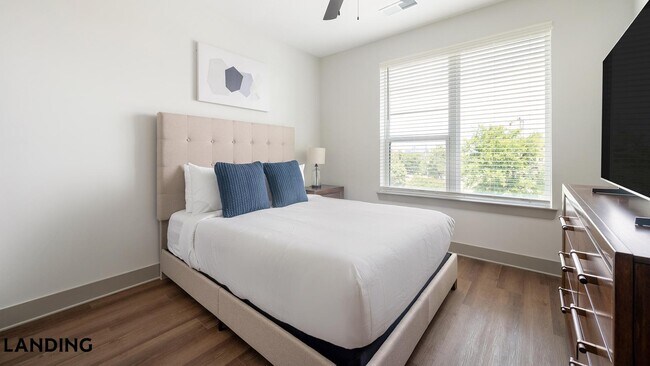 Foto del edificio - 1310 Hillside Ave