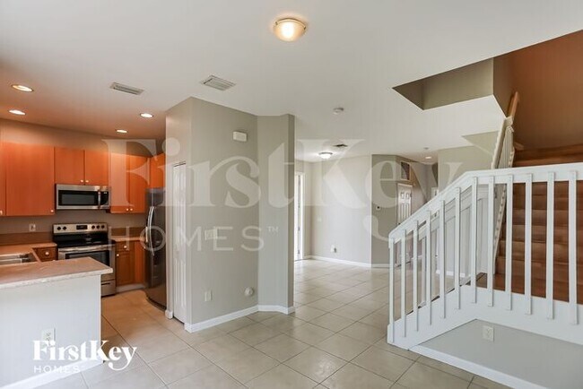 Foto del edificio - 2175 NE 7th St