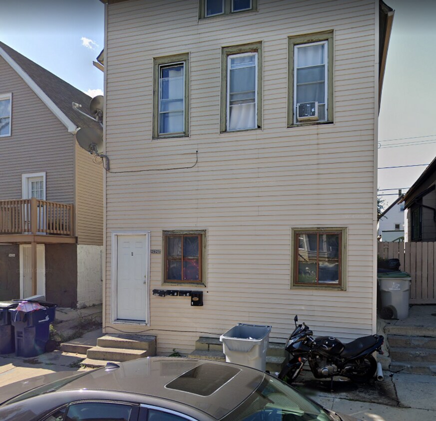 Foto principal - 2421 S 5th Pl