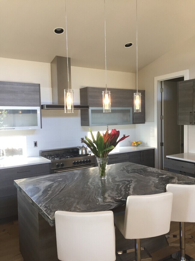 Foto del edificio - 1448 NW Discovery Park Dr