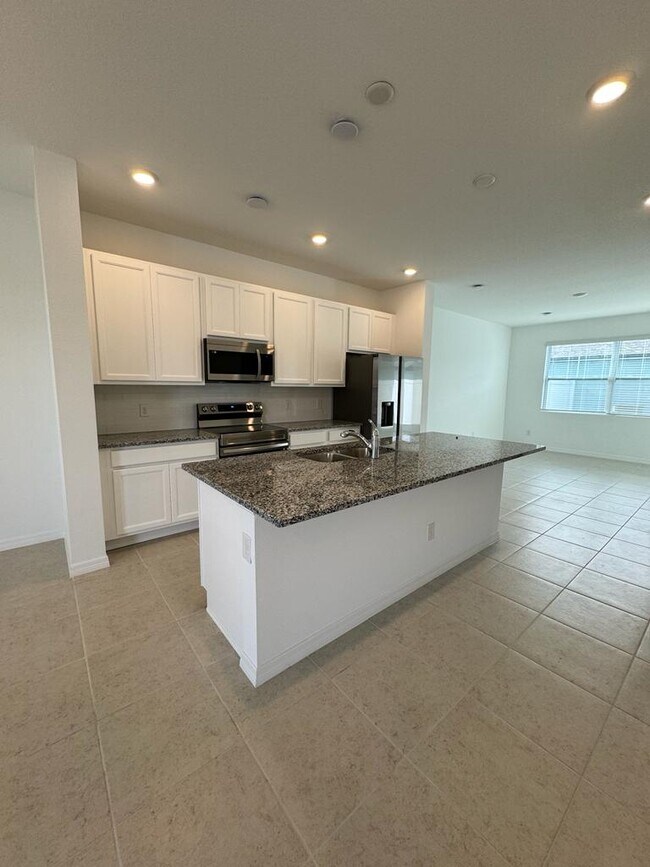 Building Photo - 17622 Northlake Grove Dr