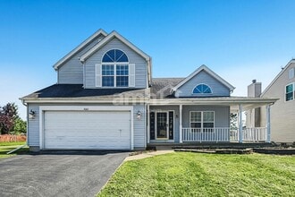 Building Photo - 3063 Fairfield Ln