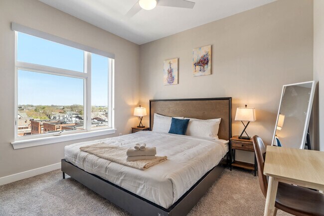 Building Photo - 530 Massachusetts Ave