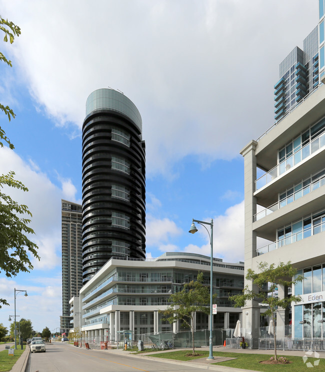 Building Photo - Waterscapes