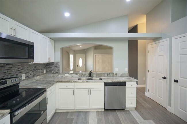 Foto del edificio - 2416 E Ida St