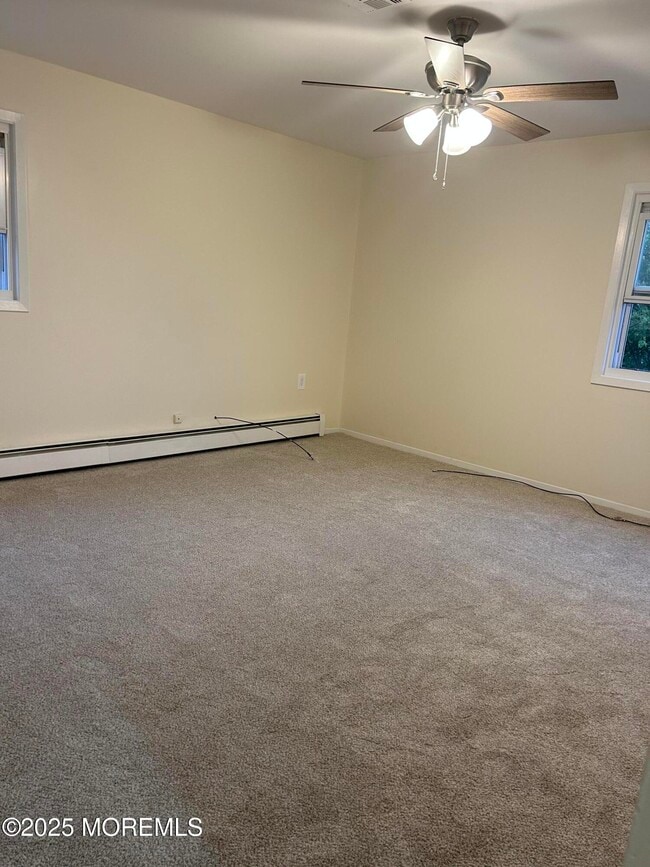 Building Photo - 128 Bonaire Dr