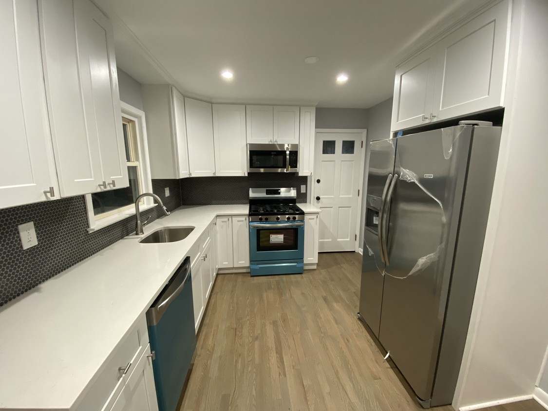 Foto principal - 105 Woodland Ave