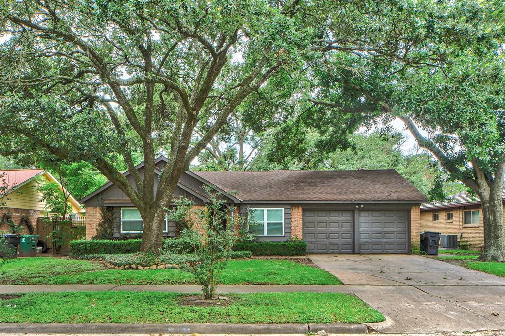 7919 Sharpcrest St, Houston, TX 77036 House Rental in Houston, TX