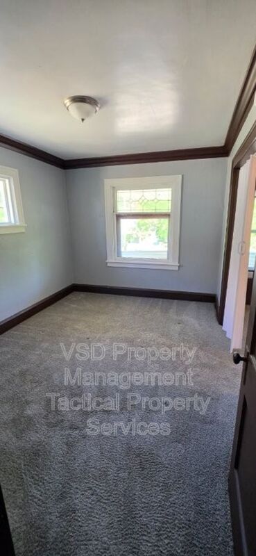 Foto del edificio - 4024 E 143rd St