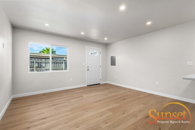Foto del edificio - 4630 Altadena Ave.